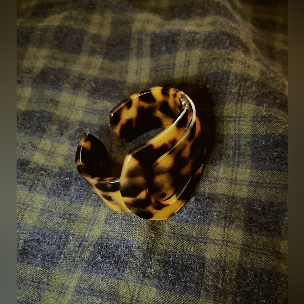 Tortoise shell bracelet
